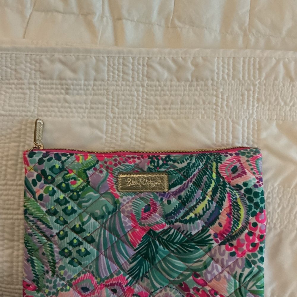 Lilly Pulitzer Pink and Green Patterned Bag - Picture 12 of 12